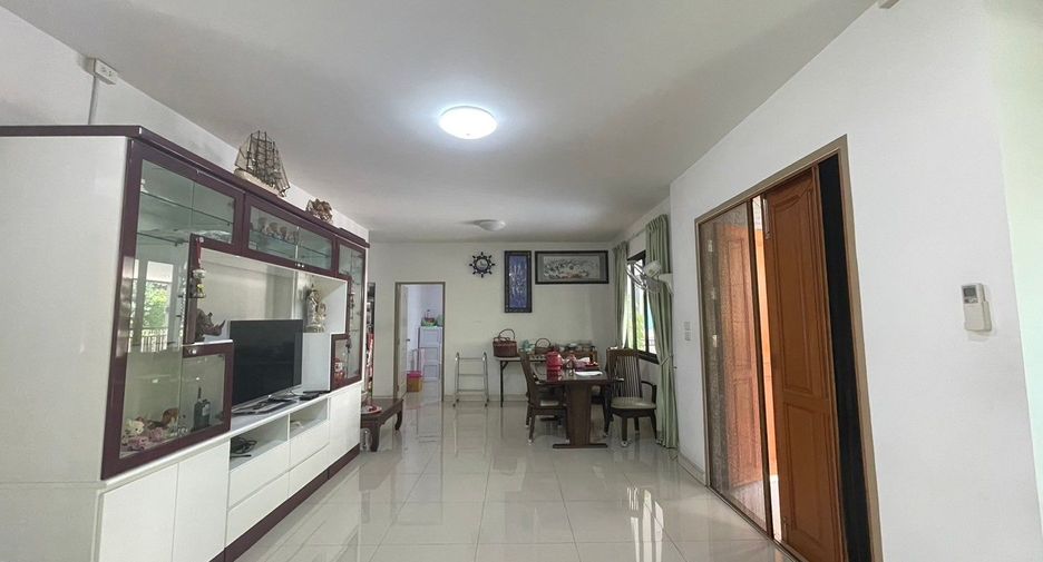 For sale 8 bedrooms house in Bang Kruai, Nonthaburi