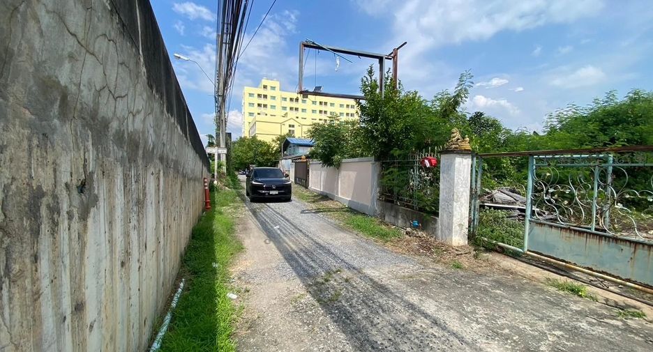 À louer et à vendre terrain à Bang Sao Thong, Samut Prakan