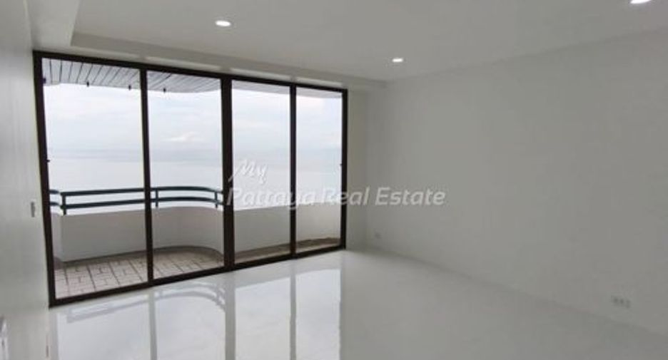Condo en venta de 2 habitaciones en Sattahip, Chonburi