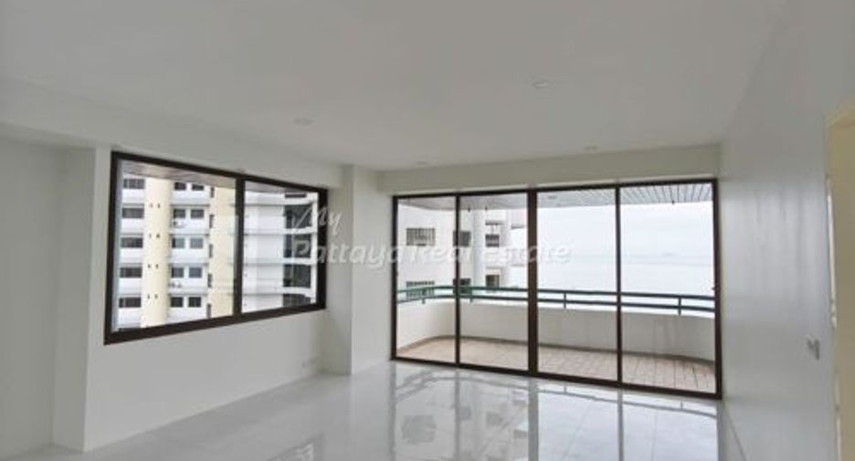 Condo en venta de 2 habitaciones en Sattahip, Chonburi