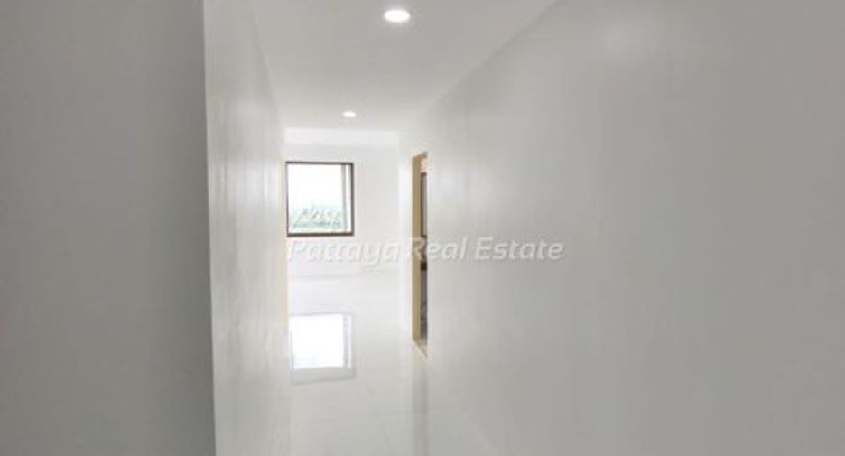 Condo en venta de 2 habitaciones en Sattahip, Chonburi