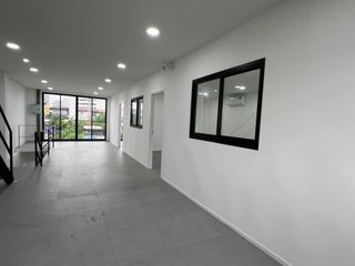 For rent 3 Beds office in Bang Na, Bangkok