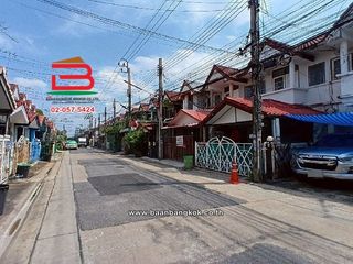 For sale 2 bed townhouse in Sai Mai, Bangkok