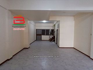 For sale 2 bed townhouse in Sai Mai, Bangkok