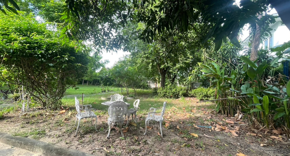 For sale land in Mueang Samut Prakan, Samut Prakan
