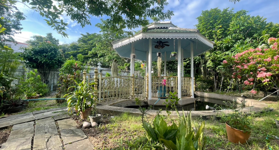 For sale land in Mueang Samut Prakan, Samut Prakan