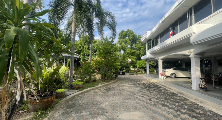 For sale land in Mueang Samut Prakan, Samut Prakan