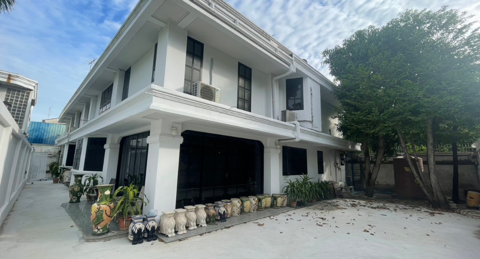 For sale land in Mueang Samut Prakan, Samut Prakan