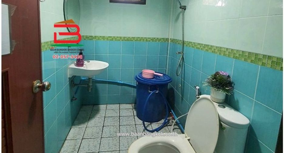 出租 5 卧室 独立屋 在 Min Buri, 曼谷