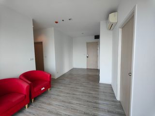 For sale 3 bed condo in Mueang Samut Prakan, Samut Prakan