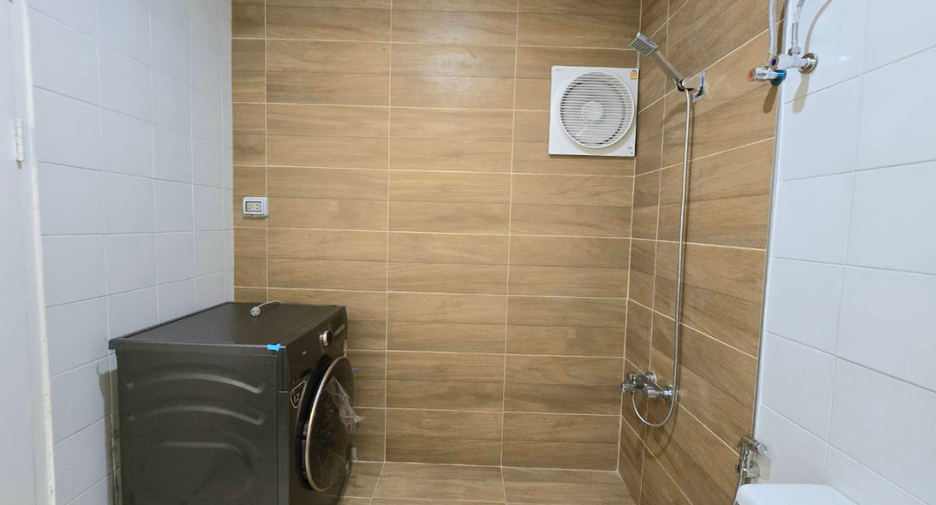For rent 2 bedrooms condo in Mueang Chiang Mai, Chiang Mai
