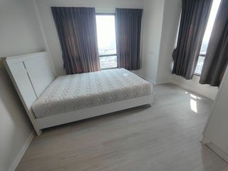 For sale 1 bed condo in Mueang Samut Prakan, Samut Prakan