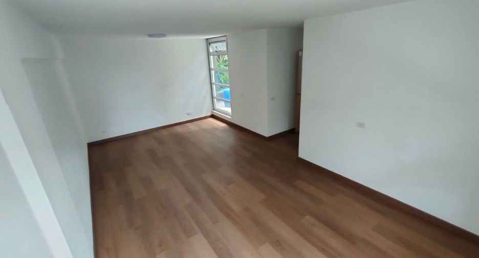 For sale 2 ベッドルーム condo in Pak Kret, Nonthaburi
