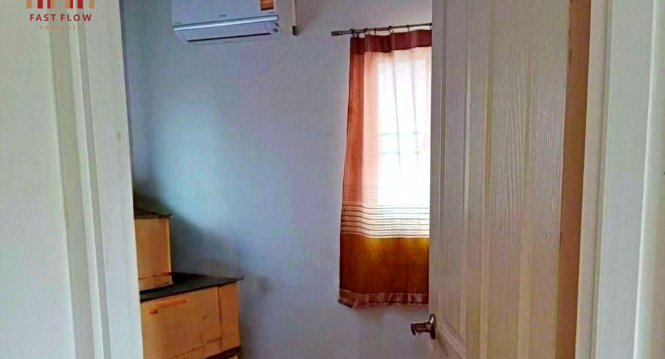 For sale 3 bedrooms house in Mueang Pathum Thani, Pathum Thani