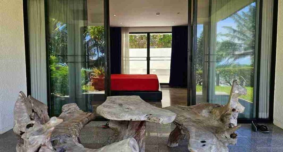 For sale 3 bedrooms condo in Bang Lamung, Chonburi