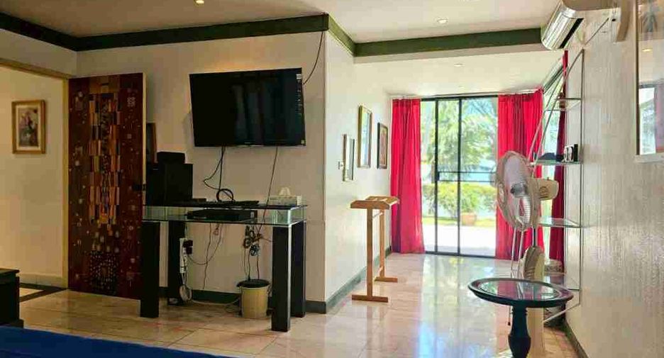 For sale 3 bedrooms condo in Bang Lamung, Chonburi