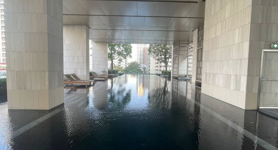 出租 2 卧室 公寓 在 Khlong Toei, 曼谷
