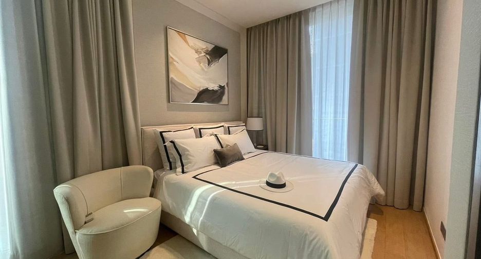 For rent 2 bedrooms condo in Pathum Wan, Bangkok