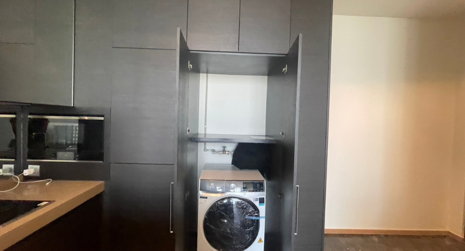 For rent 1 Beds condo in Pathum Wan, Bangkok