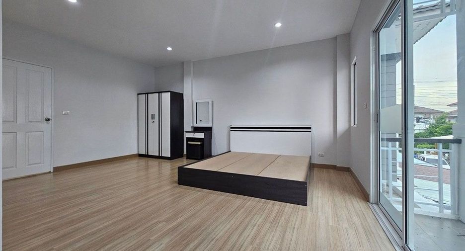 For sale 3 bedrooms townhouse in Bang Yai, Nonthaburi