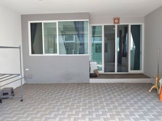 For sale 3 bed townhouse in Bang Khae, Bangkok