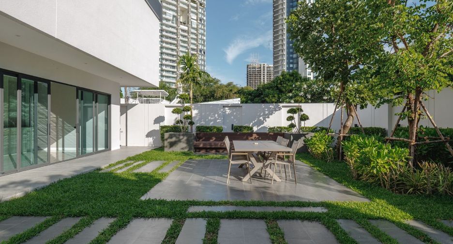 For sale 6 ベッドルーム villa in Jomtien, Pattaya