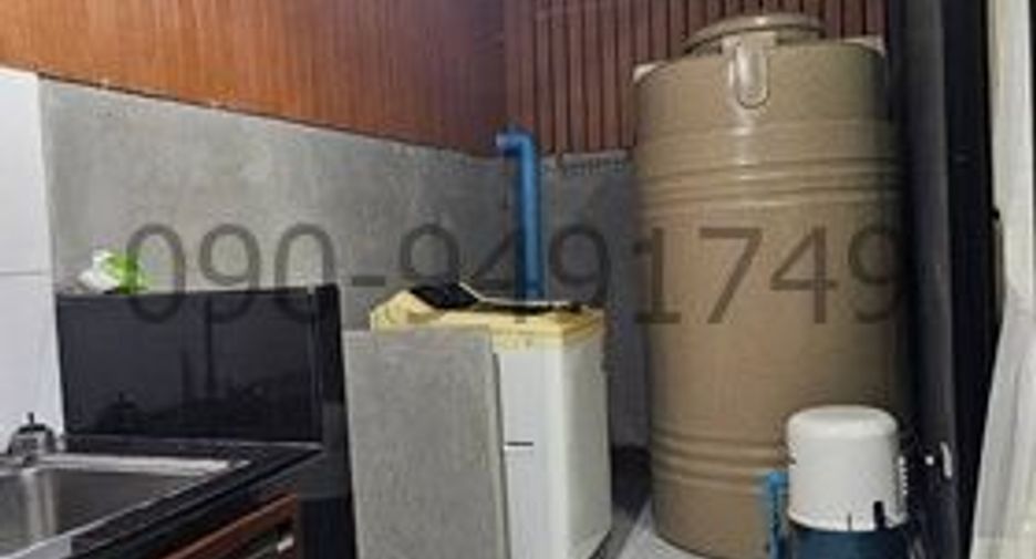 For rent 2 bedrooms townhouse in Phan Thong, Chonburi