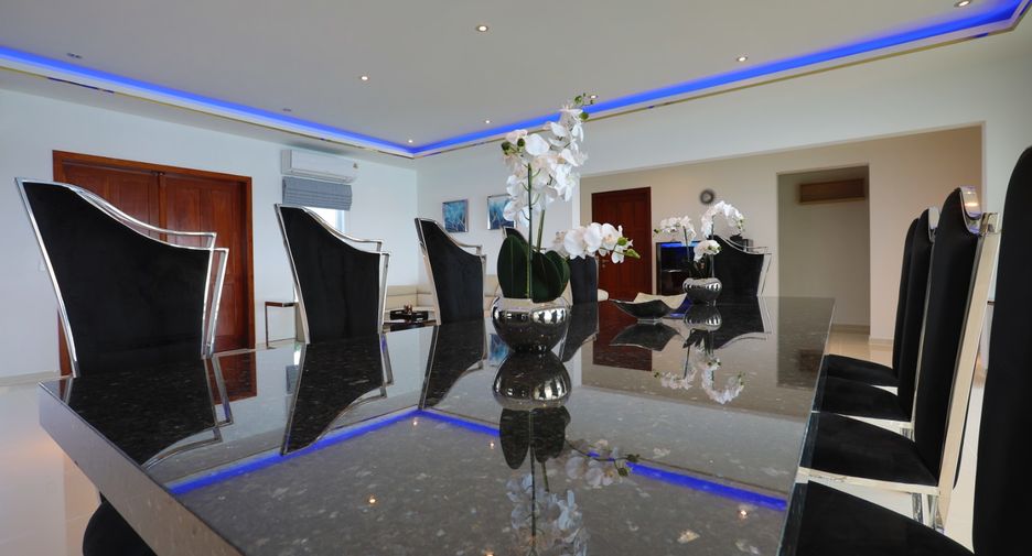 For sale 4 bed house in Bang Lamung, Chonburi