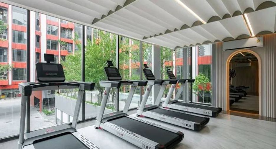 For sale 1 bed condo in Phra Khanong, Bangkok