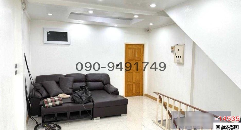 For rent 2 bedrooms retail Space in Khan Na Yao, Bangkok