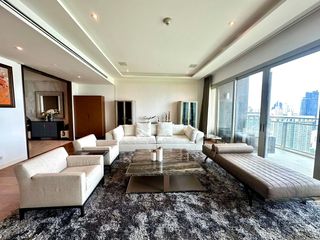 For sale 3 bedrooms condo in Pathum Wan, Bangkok