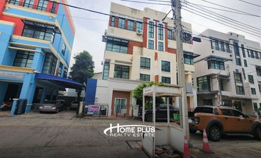 ขาย 4 ห้องนอน ทาวน์เฮ้าส์ ใน ลาดพร้าว, กรุงเทพฯ