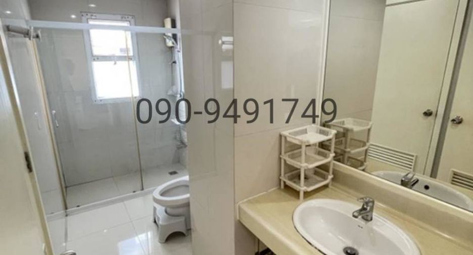 For rent 2 bedrooms condo in Bang Na, Bangkok