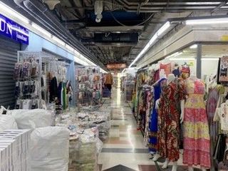 For sale 1 bed retail Space in Pom Prap Sattru Phai, Bangkok
