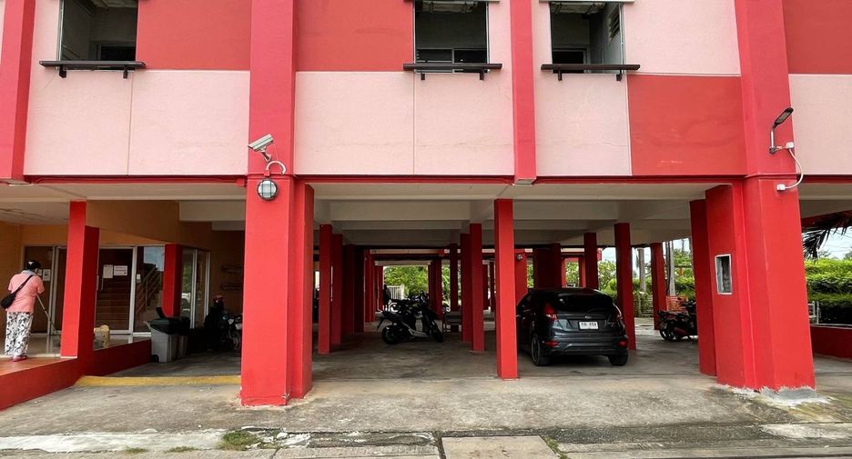 For sale 196 bedrooms apartment in Ongkharak, Nakhon Nayok