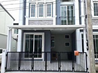 Reihenhaus zur Miete mit 3 Zimmer in Mueang Chiang Mai, Chiang Mai