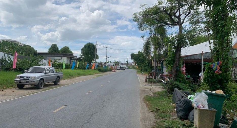 Terreno en venta en Bang Bua Thong, Nonthaburi