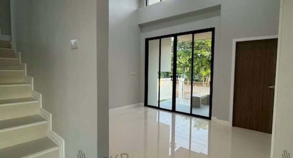 For sale 3 ベッドルーム house in Ban Khai, Rayong