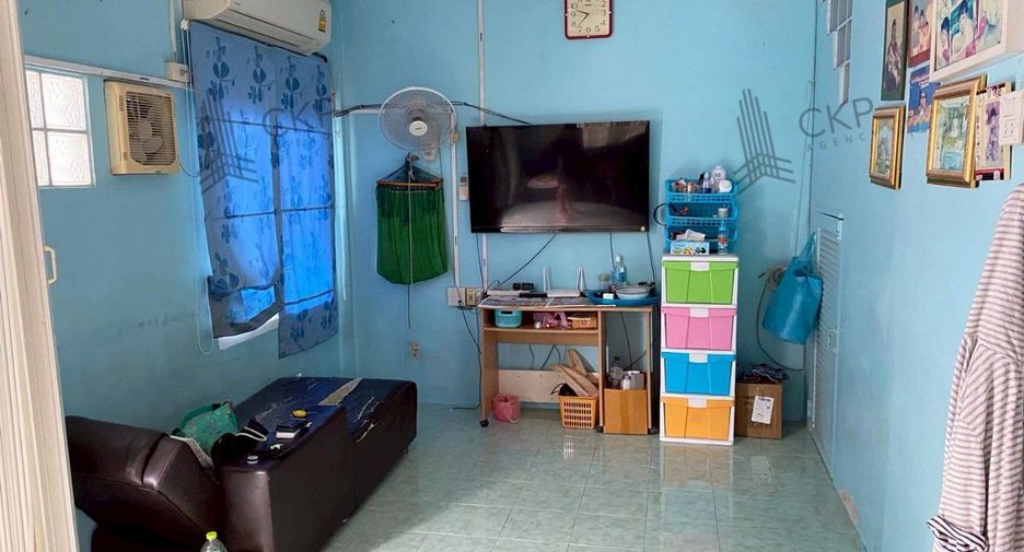 For sale 3 bedrooms townhouse in Lam Luk Ka, Pathum Thani