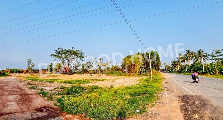 À vendre terrain à Non Sa-at, Udon Thani
