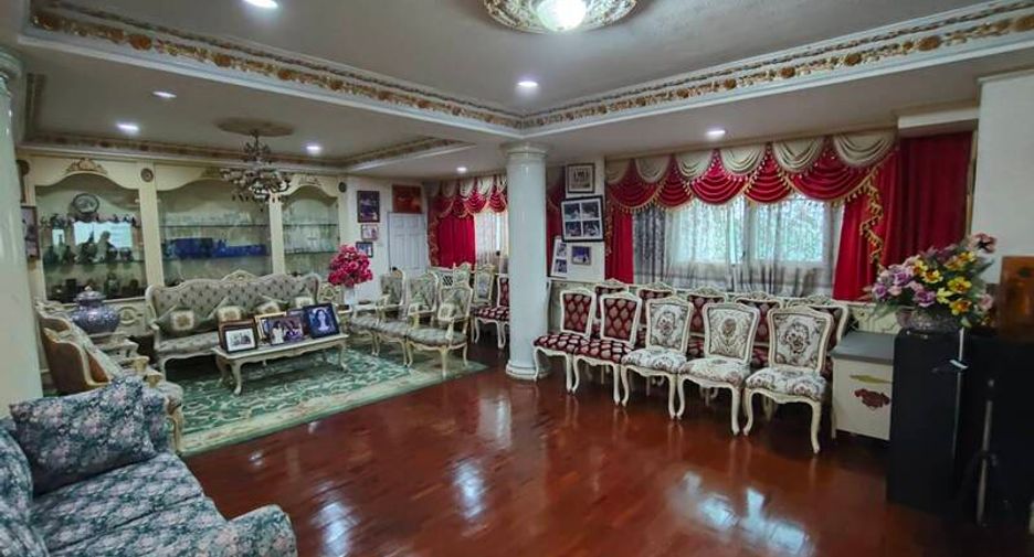 Büro zum Kauf in Phaya Thai, Bangkok