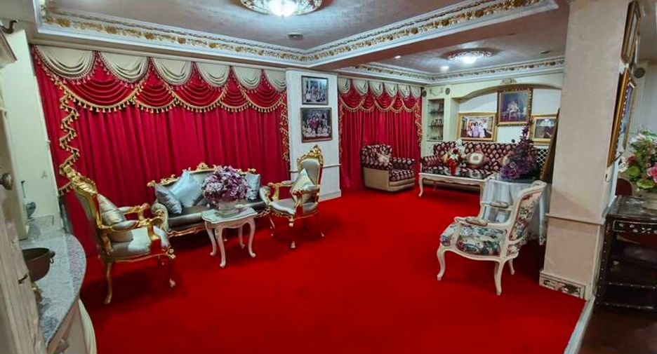 Büro zum Kauf in Phaya Thai, Bangkok