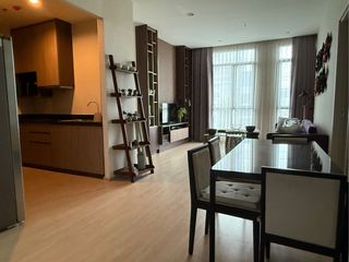 For rent and for sale 3 bed condo in Huai Khwang, Bangkok