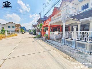 For sale 3 bed townhouse in Phanom Sarakham, Chachoengsao