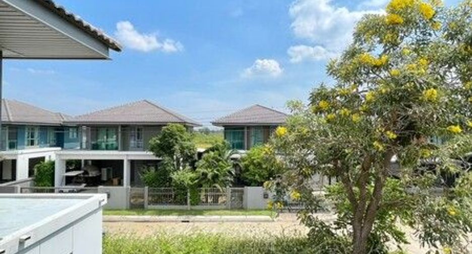 Haus zum Kauf mit 4 Zimmer in Pak Kret, Nonthaburi