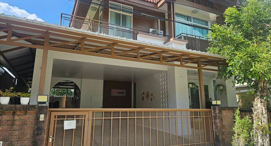 Продажа 3 спальни дом в Лат Крабанг, Бангкок
