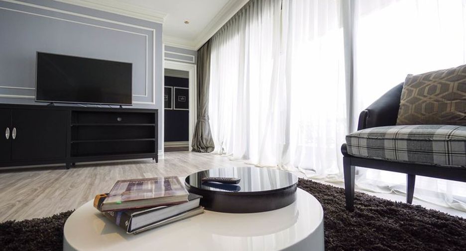 For rent and for sale 3 bedrooms condo in Khlong Toei, Bangkok