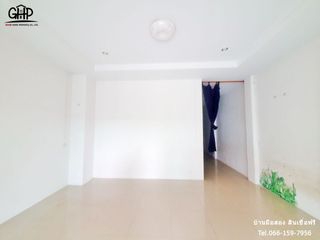 For sale 3 bed townhouse in Krathum Baen, Samut Sakhon