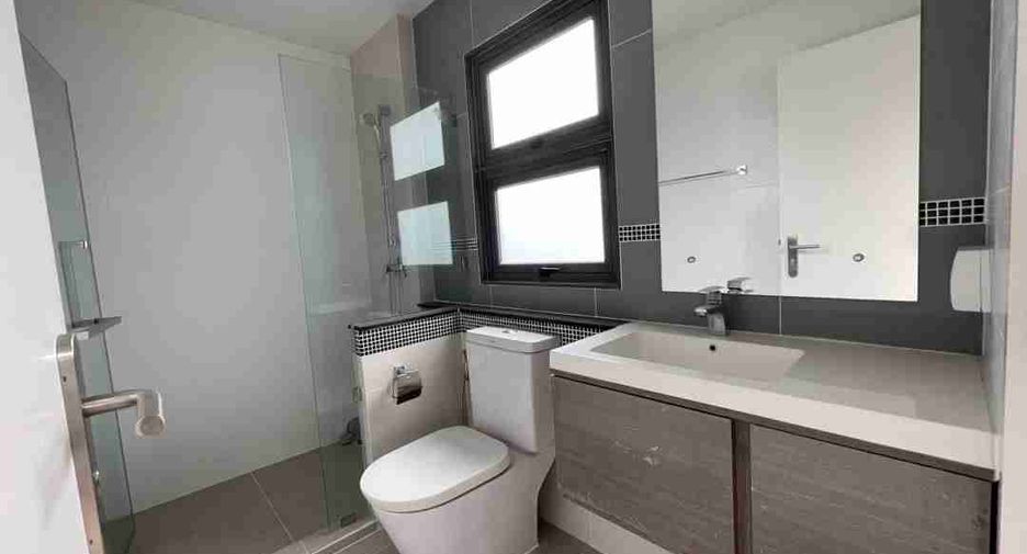 For sale 3 bedrooms condo in Suan Luang, Bangkok