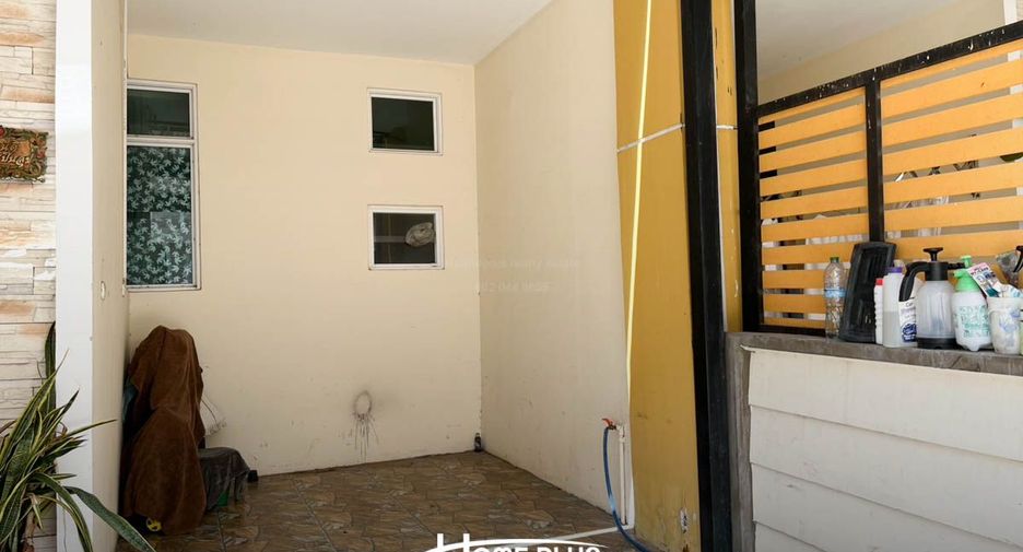 À vendre 3 chambres maison de ville à Mueang Samut Prakan, Samut Prakan